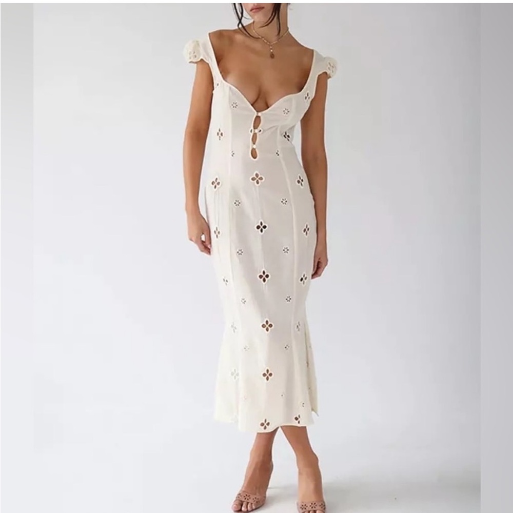 Mirror palais similar dress , brand new ❤️ in great condition ! Size M